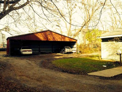 520 W Doty St unit A, Madison, WI 53703 - photo 3