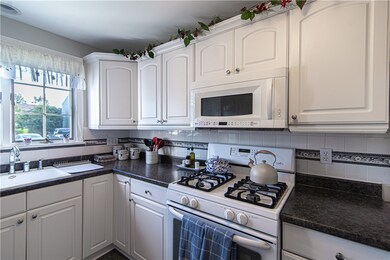 735 Willett Ave unit 206, Riverside, RI 02915 - photo 4