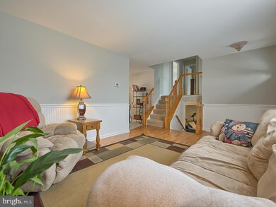 213 Grand Dr, Taneytown, MD 21787 - photo 5