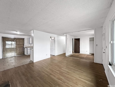 11019 Bornite Ct, Reno, NV 89506 - photo 3