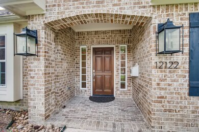 12122 Broken Bough Dr, Houston, TX 77024 - photo 4