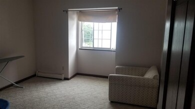 2148 Allen Blvd unit 4, Middleton, WI 53562 - photo 2