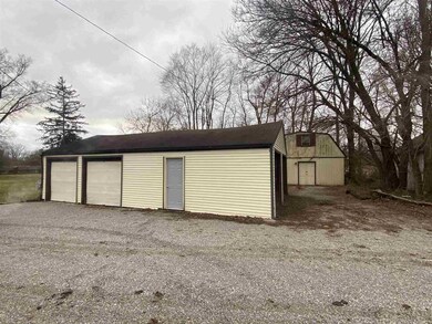 12865 Clay St, Leo, IN 46765 - photo 2