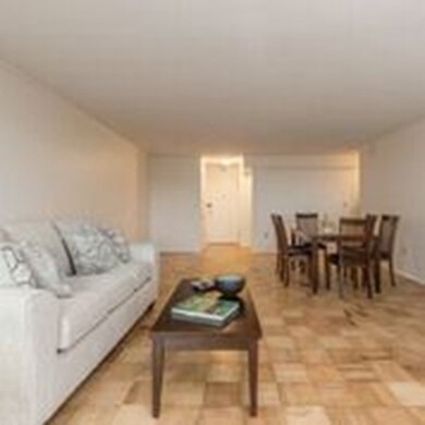 9 Hawthorne Place unit 8D, Boston, MA 02114 - photo 2