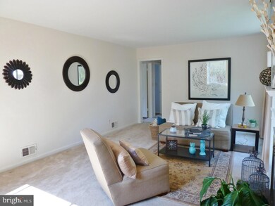 5009 Aurora Dr, Kensington, MD 20895 - photo 7