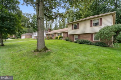 11409 Dundee Dr, Bowie, MD 20721 - photo 2