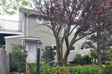 65 Utton Ave, Pawtucket, RI 02860 - photo 2