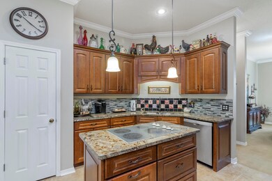1303 Jeffrine Dr-09