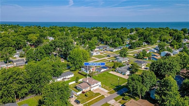 734 Maplewood Ave, Sheffield Lake, OH 44054 - photo 7