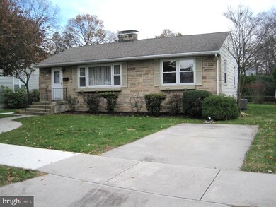 732 Harding St, New Cumberland, PA 17070 - photo 2