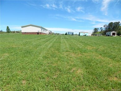 438 Yadkin Valley Rd, Statesville, NC 28625 - photo 3