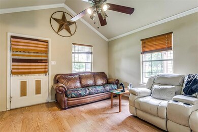 306 N Washington St, Cleburne, TX 76031 - photo 6