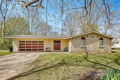 2101 S Emma Ave, Fayetteville, AR 72701 - photo 2