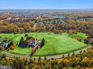 40747 Lenah Run Cir, Aldie, VA 20105 - photo 2