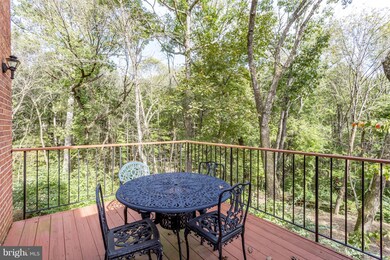 1423 Aldenham Ln, Reston, VA 20190 - photo 7