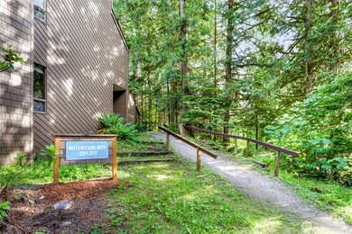 10500 Mt Baker Hwy unit 207, Deming, WA 98244 - photo 2