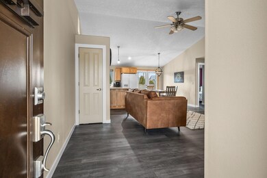 61399 Whitetail St, Bend, OR 97702 - photo 4