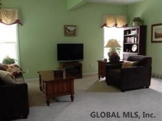 19 Dennis Dr, Clifton Park, NY 12065 - photo 6