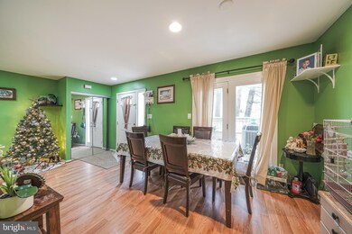 9315 Bathgate Ct, Montgomery Village, MD 20886 - photo 7