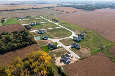 3225 Village Way, Cedar Rapids, IA 52411 - photo 4