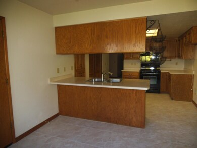 2151 Kildare Dr, Redding, CA 96001 - photo 7