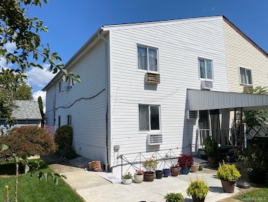 7802 151st Ave, Howard Beach, NY 11414 - photo 5