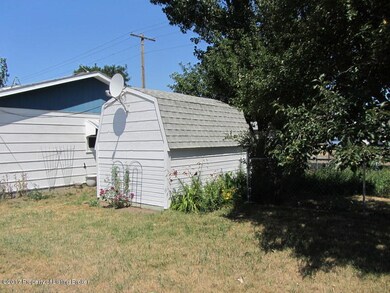 29 10th St West, N Eng 008