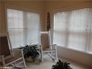 Atrium - The family room is open to the bright sun