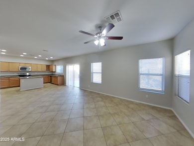 9526 N 81st Dr, Peoria, AZ 85345 - photo 3