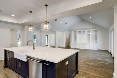 107 Stoney Creek Dr, Houston, TX 77024 - photo 6