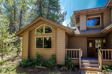 17917 Rhododendron Ln, Sunriver, OR 97707 - photo 2