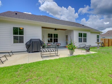 144 Mallard Pond Cir, Crawfordville, FL 32327 - photo 4