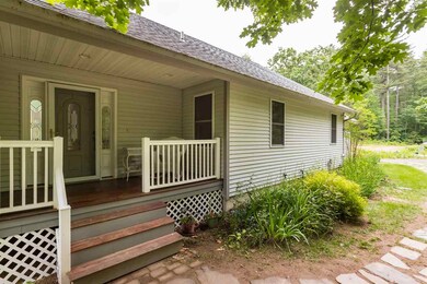 24 Metacomet Lake Dr, Sandown, NH 03873 - photo 4