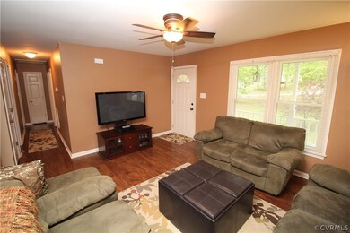 745 Canterbury Dr, Ruther Glen, VA 22546 - photo 3