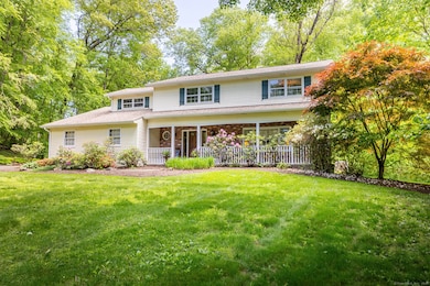 Alternate view of the front of 9 Meadowbrook Road