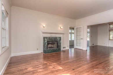 22680 Crest View Ln, Bend, OR 97702 - photo 3