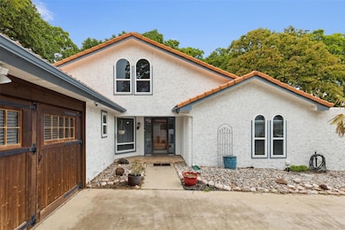 913 Harwood Terrace, Bedford, TX 76021 - photo 3