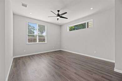 7032 England St, Houston, TX 77021 - photo 5