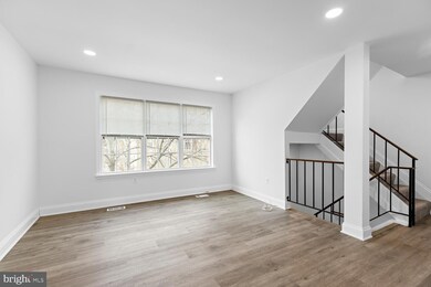 2406 Ridgehampton Ct, Reston, VA 20191 - photo 3