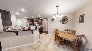 2404 Flagstone Dr, Clovis, NM 88101 - photo 5