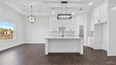 2004 Hole Number 6 St, Mission, TX 78572 - photo 4