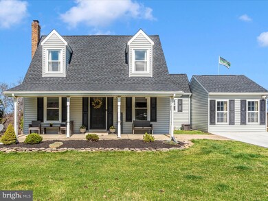 5172 Stone House Village Ct, Sykesville, MD 21784 - photo 3