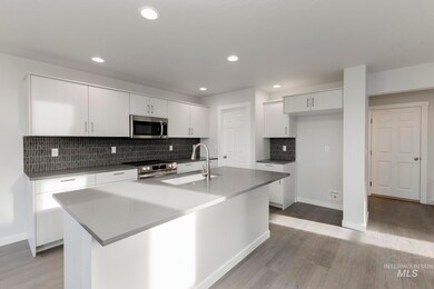 4183 N Delphi Ave, Meridian, ID 83646 - photo 6