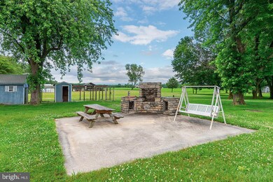 577 Lincoln Rd, Pilesgrove, NJ 08098 - photo 4