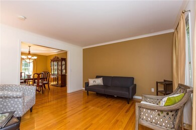 10 Sophia Dr, Cranston, RI 02921 - photo 2