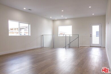 4632 W 18th St unit 1/2, Los Angeles, CA 90019 - photo 6