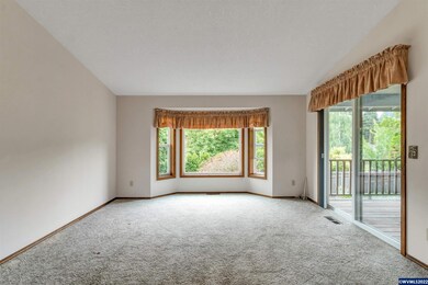 890 Fran St SE, Salem, OR 97306 - photo 7