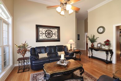 sitting room 3