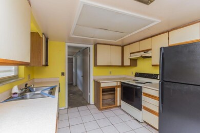 4261 SW Jared St, Port Saint Lucie, FL 34953 - photo 5