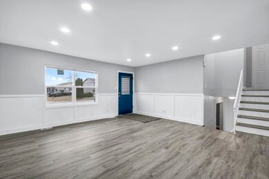 3418 Chambord Ln, Hazel Crest, IL 60429 - photo 2